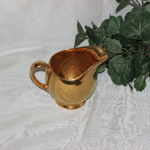 Royal Winton Golden Age Vintage Footed Creamer Gilt England - Picture 3 of 7